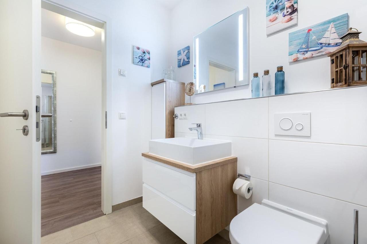 Aparthotel Ostseeallee Aparthotel Ostseeallee 4-31 ボルテンハーゲン エクステリア 写真